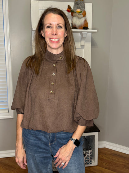 Solid 3/4 Balloon Sleeve Top