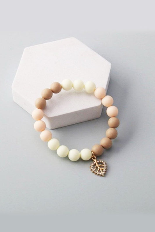 Leaf charm round bead bracelet image 0