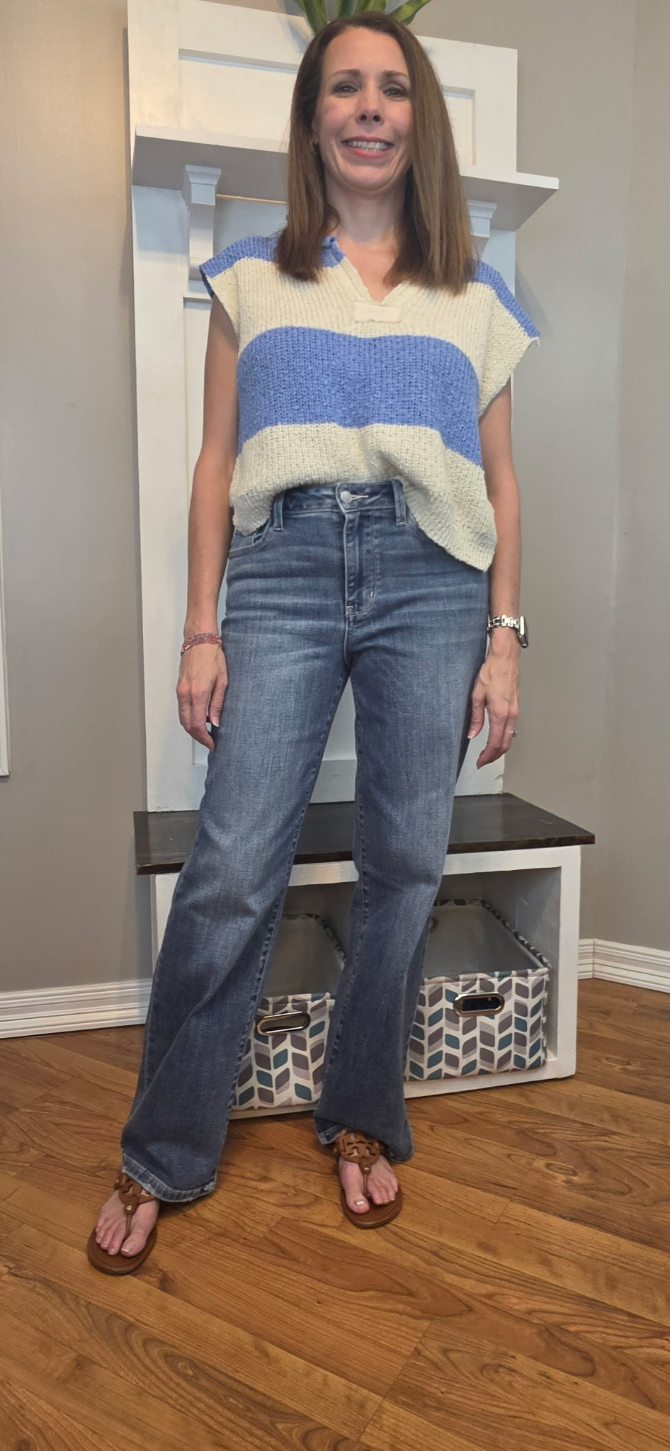 Judy Blue Mid Rise 90s Straight Jeans