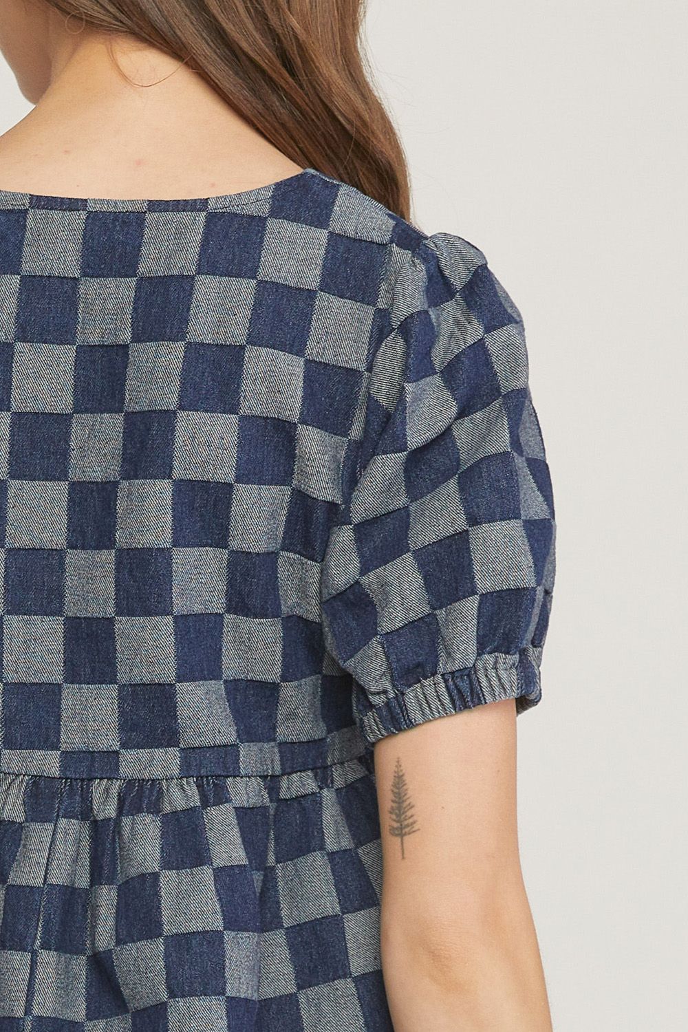 Checkered print denim square neck puff sleeve peplum top. image 6