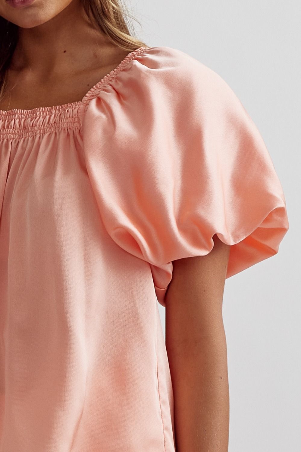 Peach satin square neck bubble sleeve top image 5
