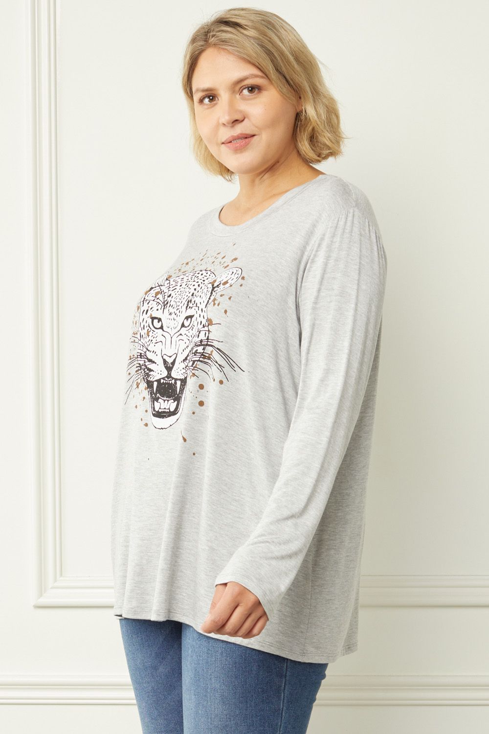 Grey tiger print graphic scoop neck top image 1