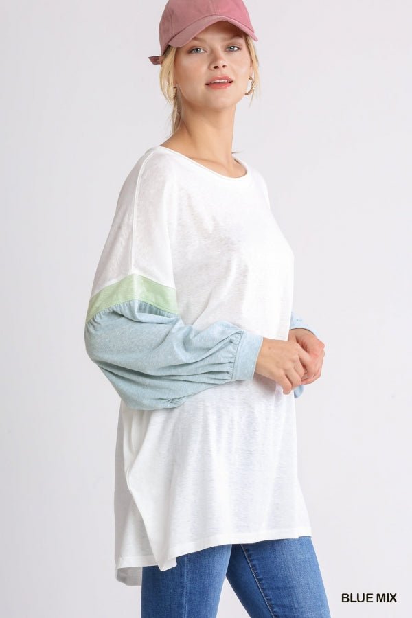 Colorblock Balloon Sleeve Tunic Dress with a Scoop Neck image 2