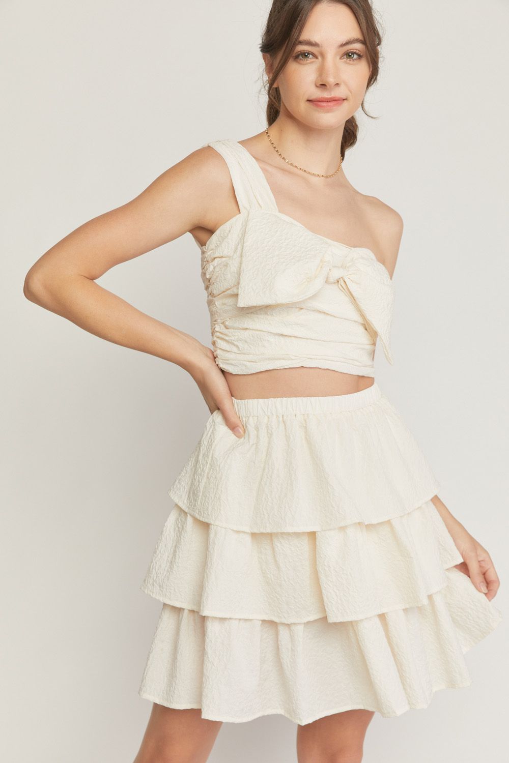 White textured ruffle tiered mini skirt image 5