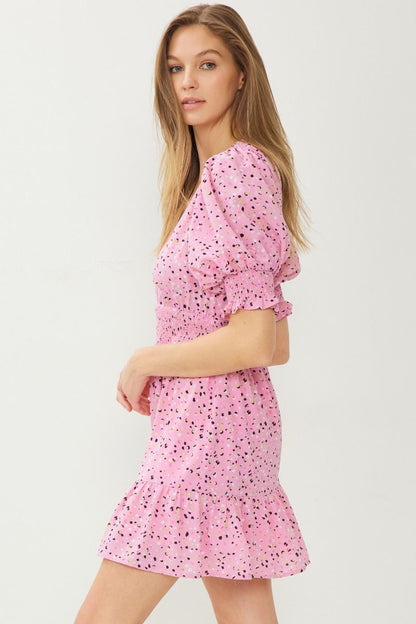 Dotted v-neck 1/2 sleeve mini dress image 2