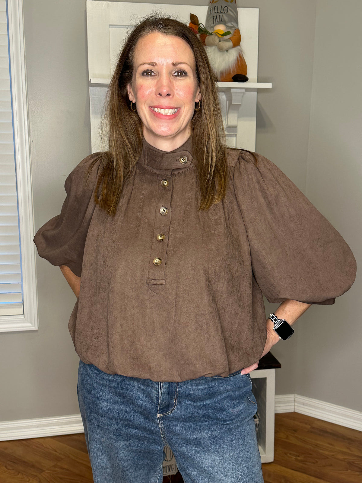 Solid 3/4 Balloon Sleeve Top