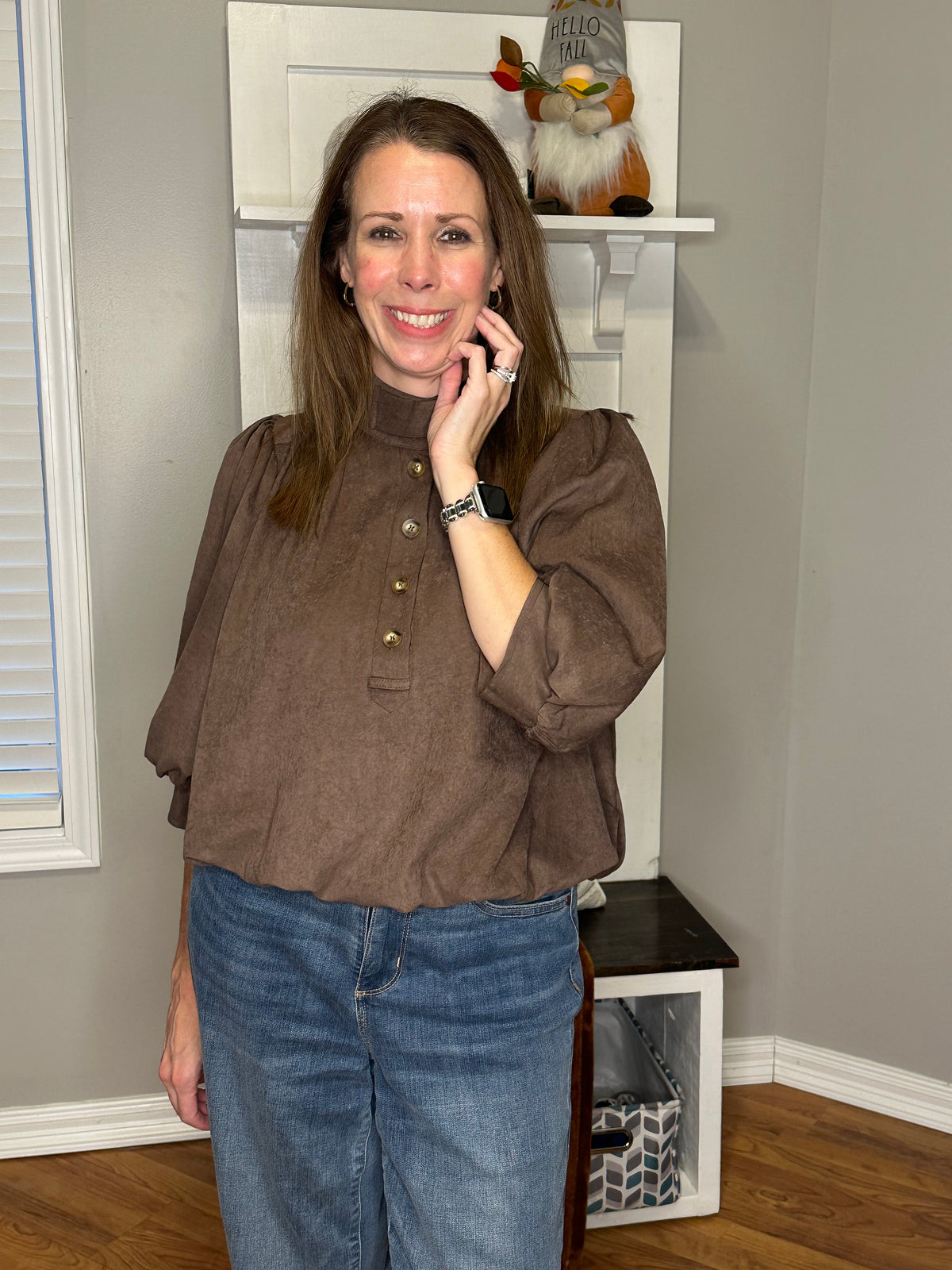 Solid 3/4 Balloon Sleeve Top