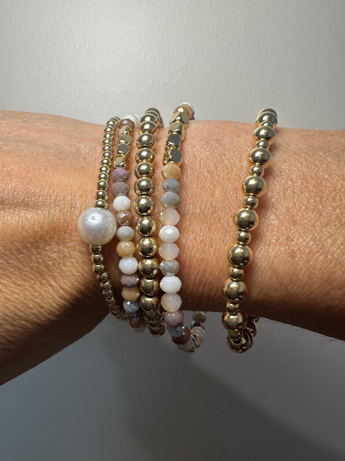 4 Piece Glass Metal Beaded Bracelet Set