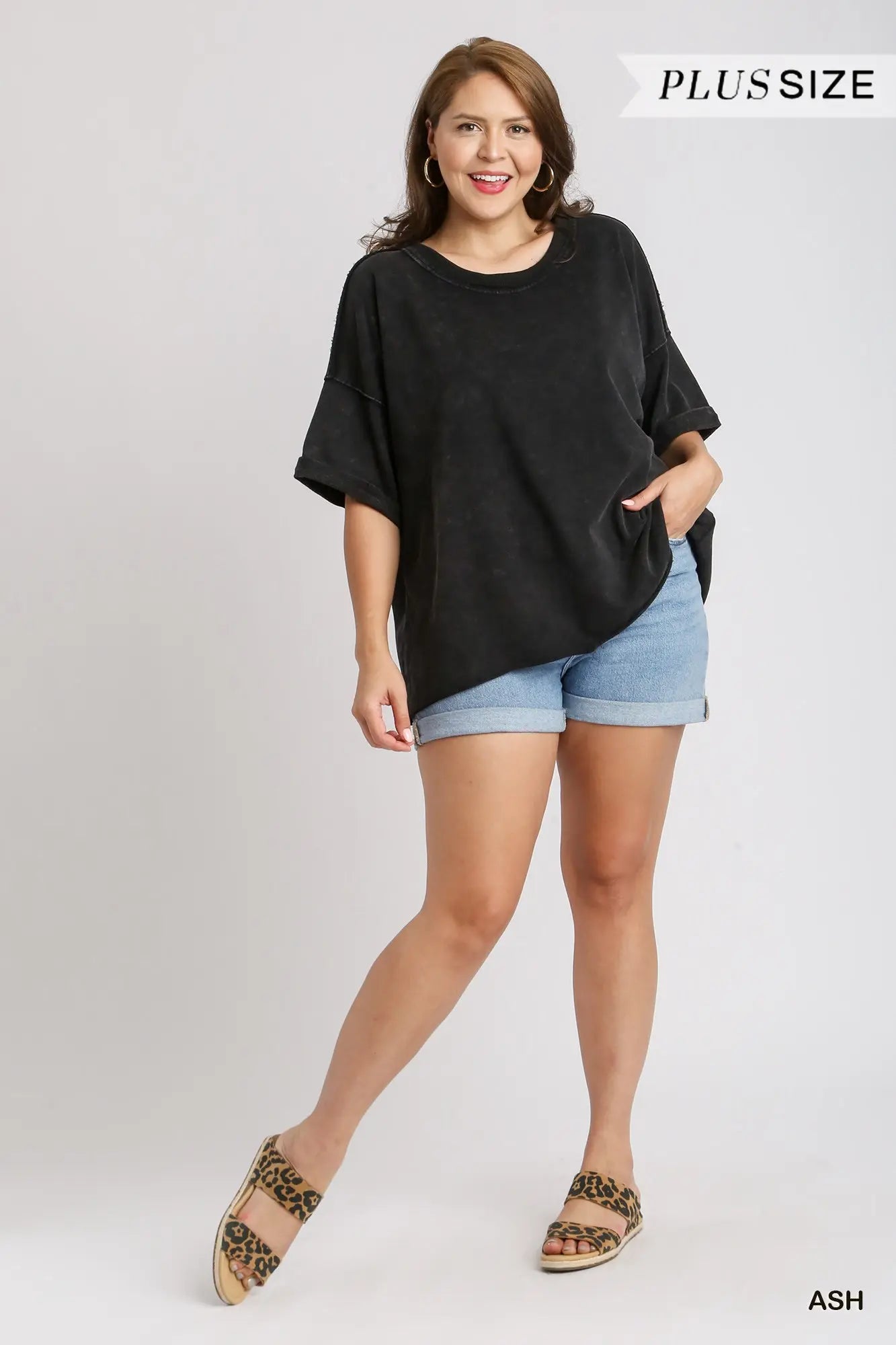Mineral Wash Round Neck Top
