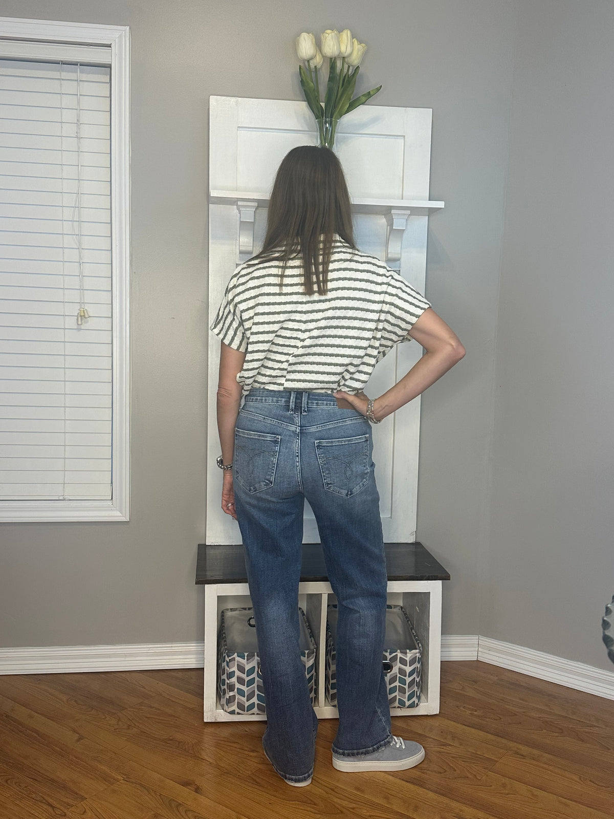 Judy Blue Mid Rise 90s Straight Jeans