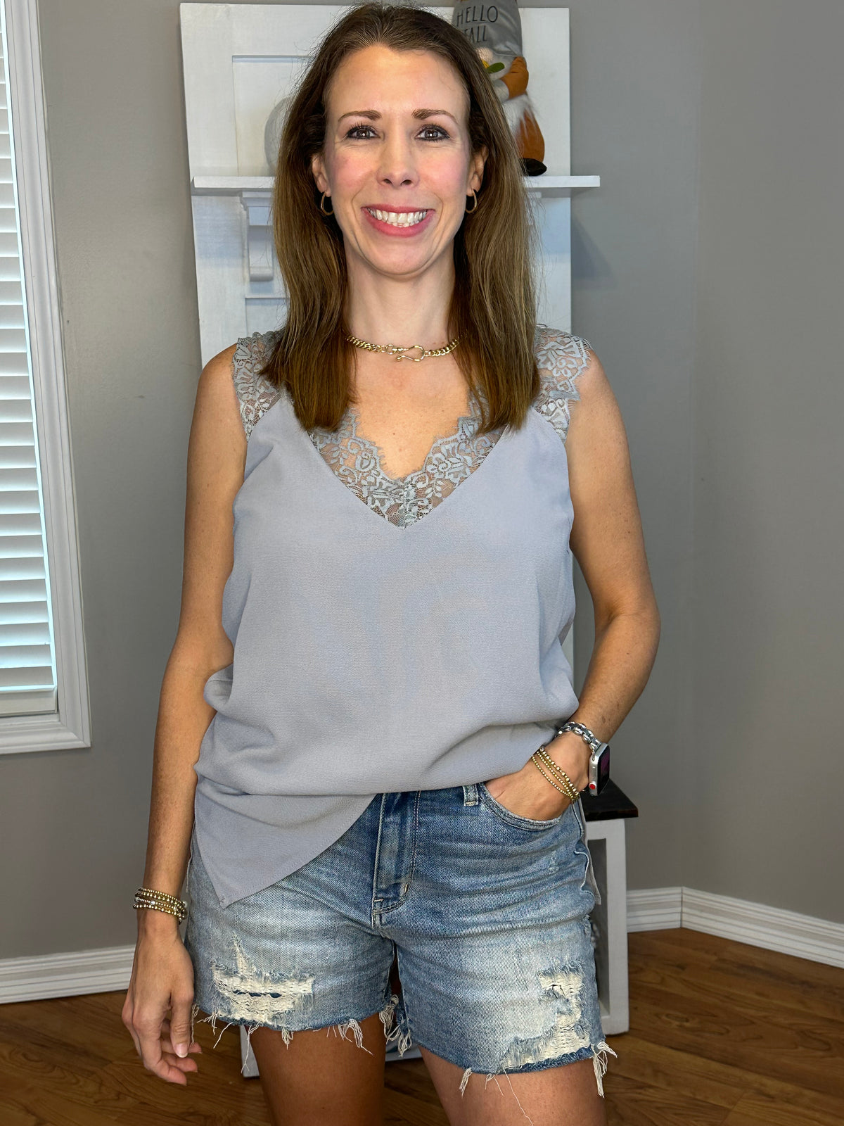 Sleeveless V-Neck Floral Lace Cami Top with Side Slits