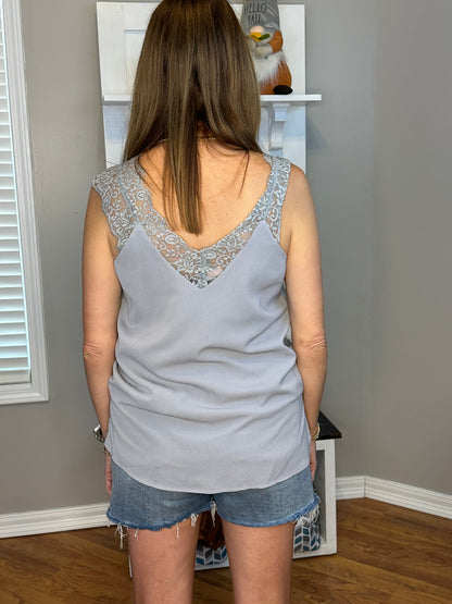 Sleeveless V-Neck Floral Lace Cami Top with Side Slits