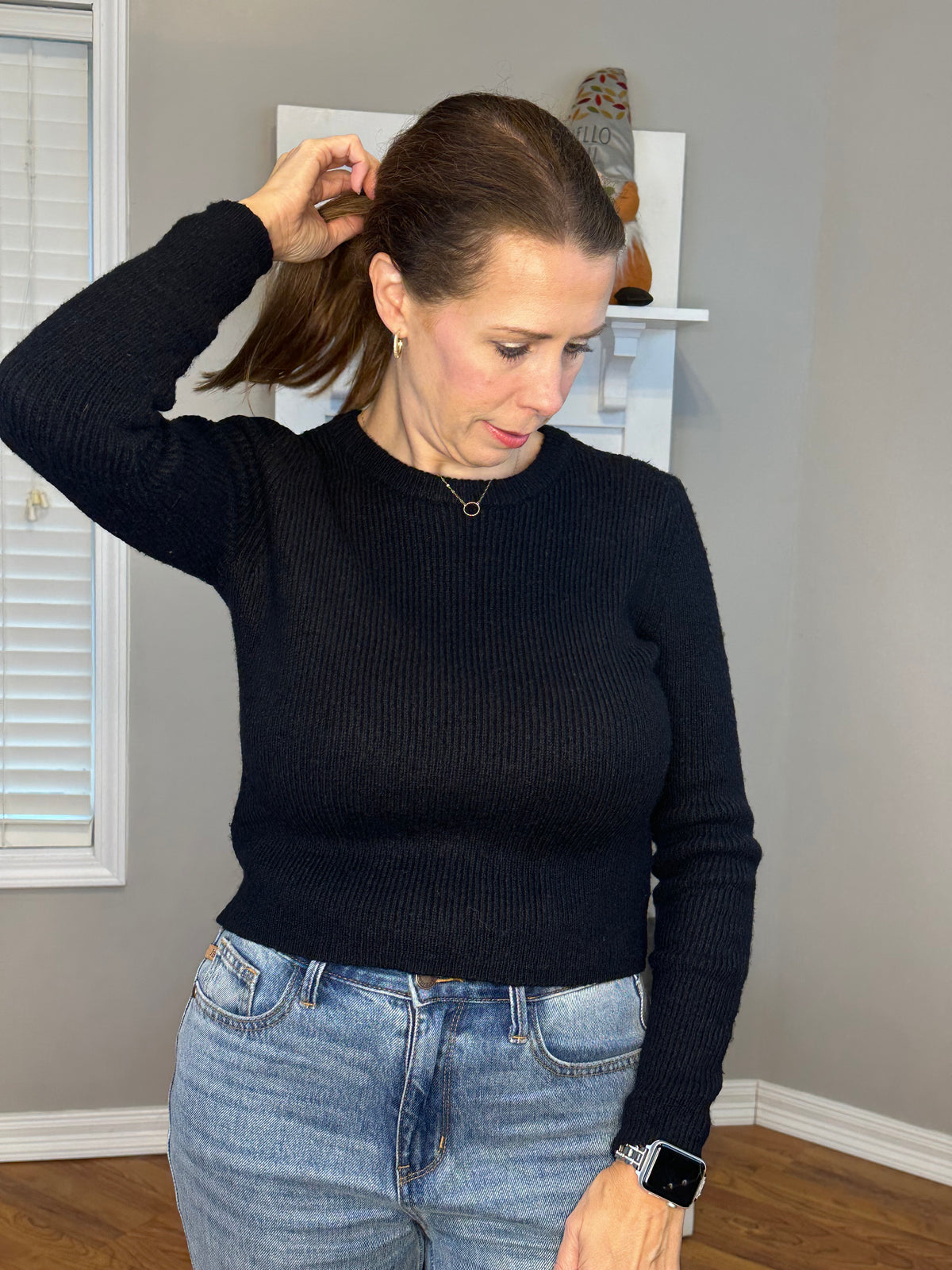 Long Sleeve Crew Neck Sweater Top - Black