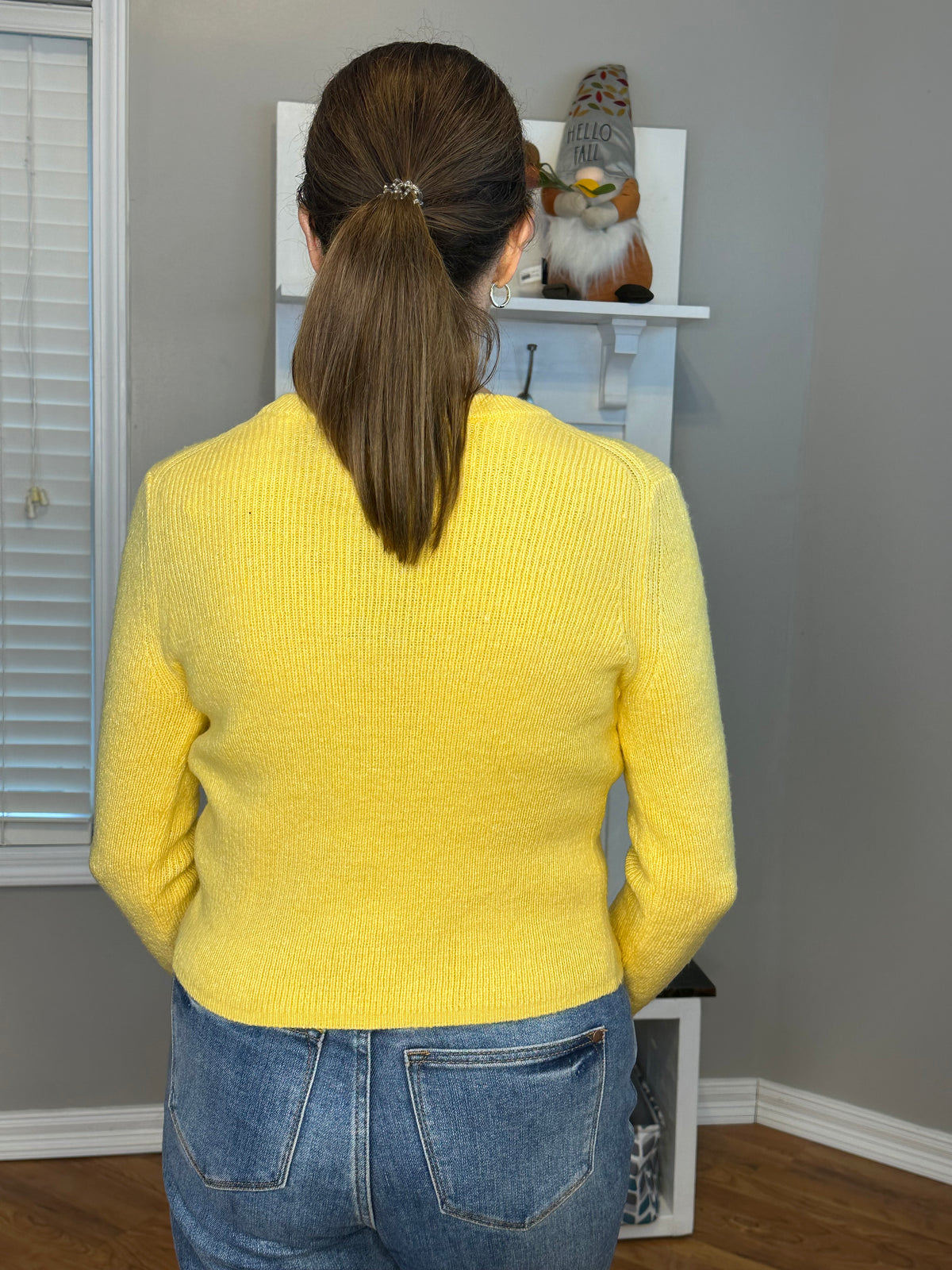 Long Sleeve Crew Neck Sweater Top - Yellow