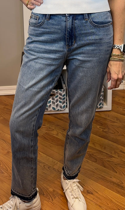 Judy Blue Full Size Mid Rise Rigid Magic Release Hem Jeans
