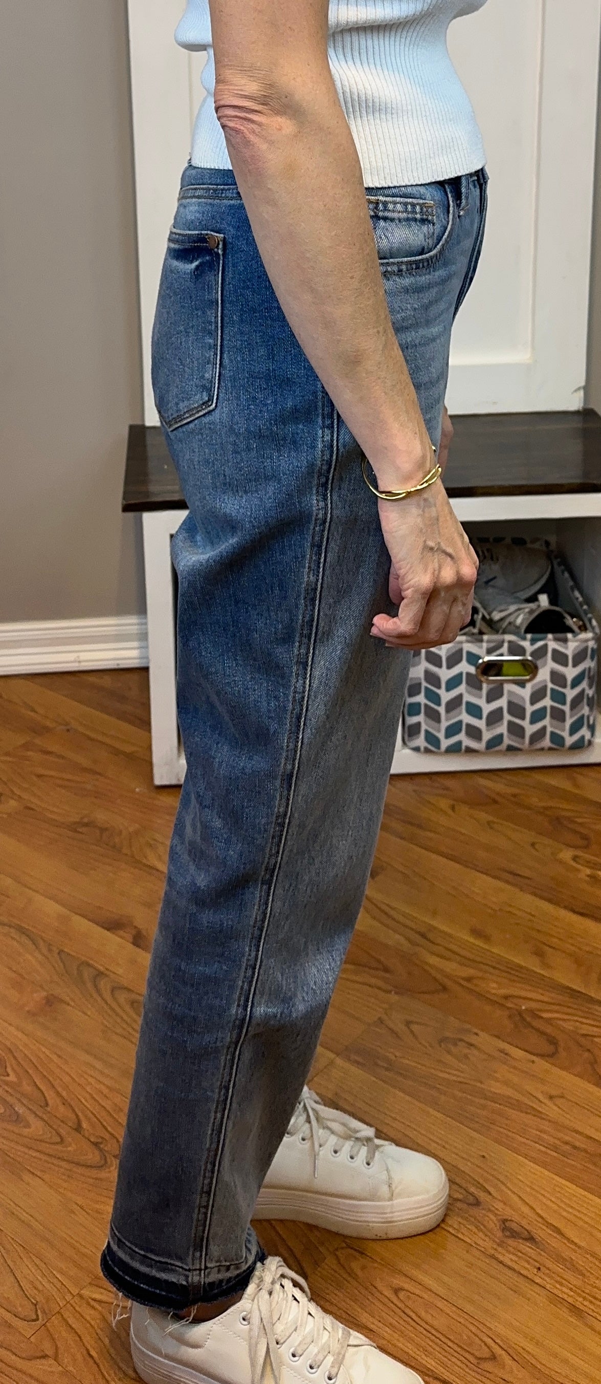Judy Blue Full Size Mid Rise Rigid Magic Release Hem Jeans