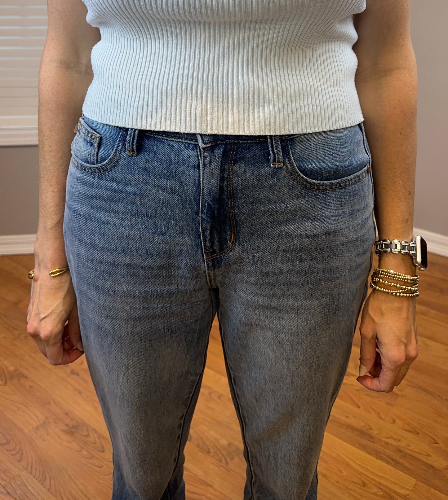 Judy Blue Full Size Mid Rise Rigid Magic Release Hem Jeans