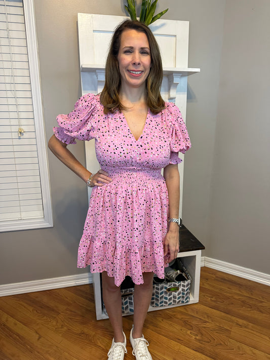 Dotted v-neck 1/2 sleeve mini dress