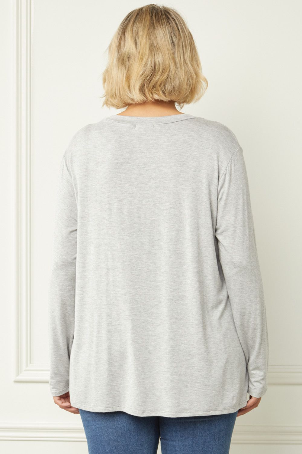 Grey tiger print graphic scoop neck top image 3