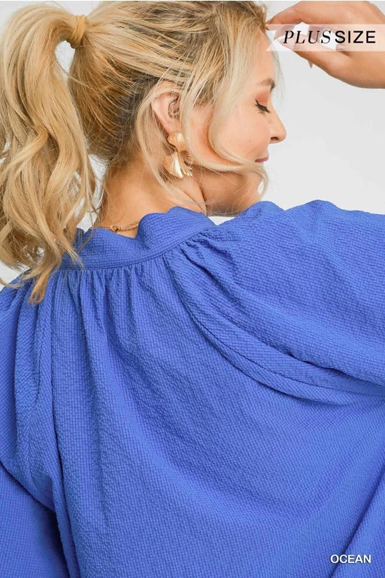(W) Ocean Blue Bubbled Sleeved Seersucker Top image 3