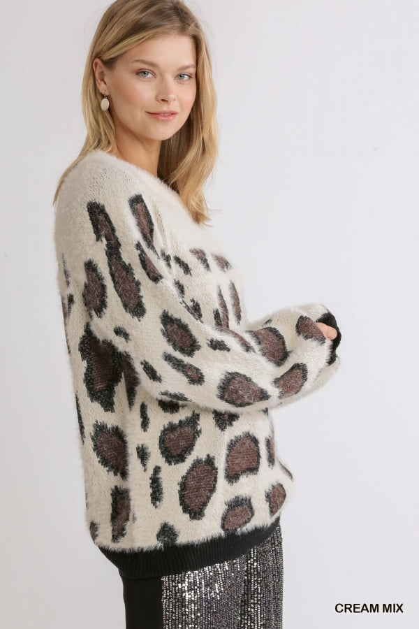 Cream Mix Animal Print Round Neck Pullover Sweater with Contrasted Ribbed Hem image 2