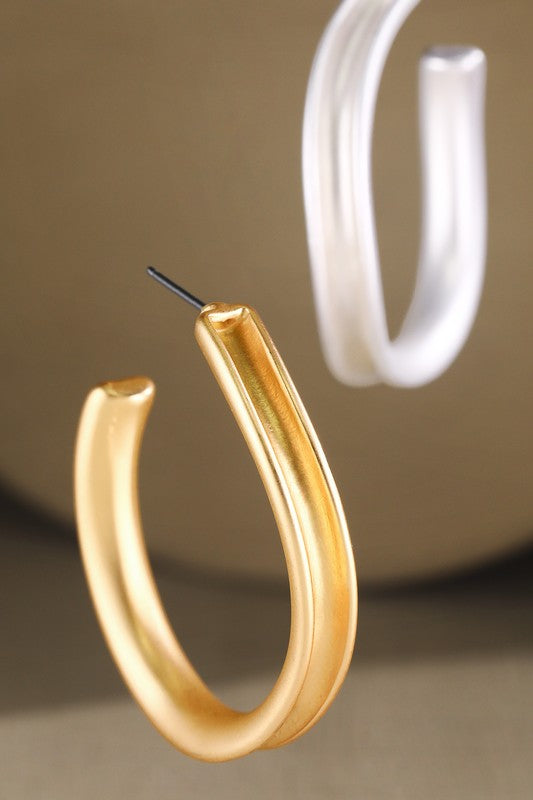 Silver oval hoop earrings image 1