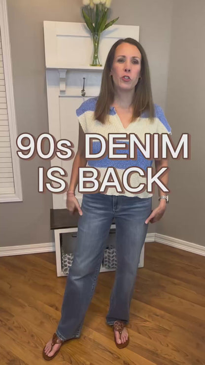 Judy Blue Mid Rise 90s Straight Jeans
